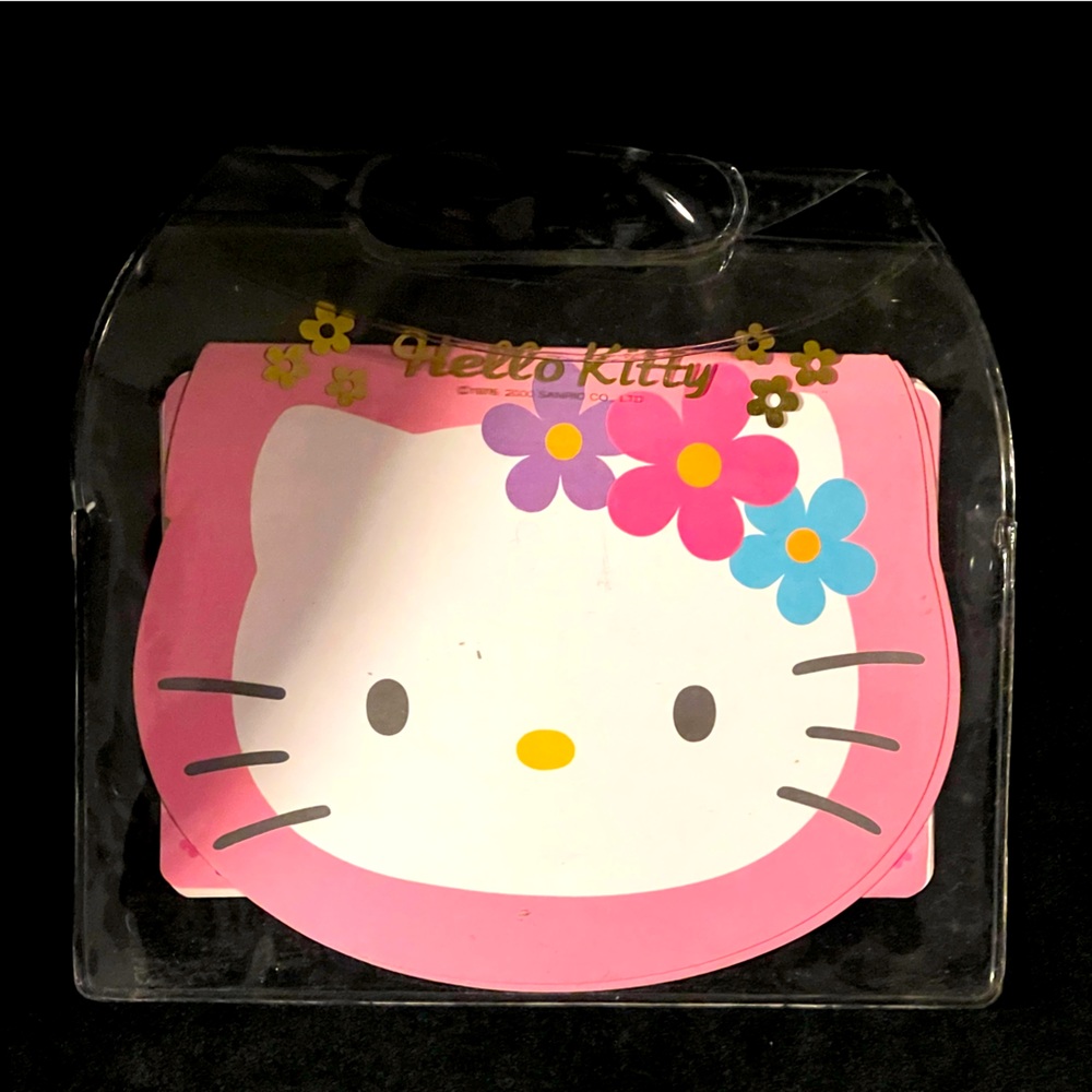 ⭐️ VINTAGE 2000 HELLO KITTY ⭐️SANRIO RARE FIND COLLECTABLE STATIONARY SET